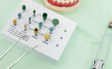 Cómo_Cuidar_tus_Dientes_y_Encías_Consejos_de_Dentistas