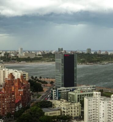 Cuánto_Cuesta_un_Apartamento_en_Montevideo_Precios_por_Zona Cuánto_Cuesta_un_Apartamento_en_Montevideo_Precios_por_Zona